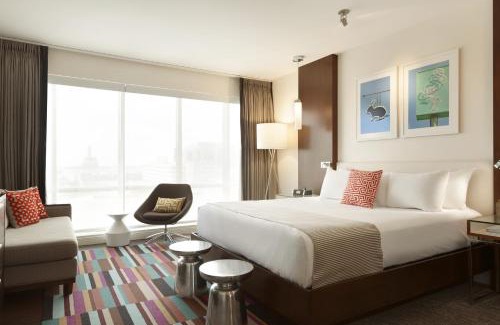 Mile Square Hotel | The Alexander