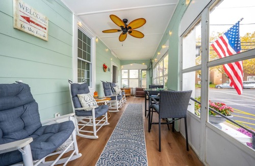 Ocean Grove Apartamento | The Allenhurst, Beach Apartment #8 - Small Studio with Bathroom & Kitchen