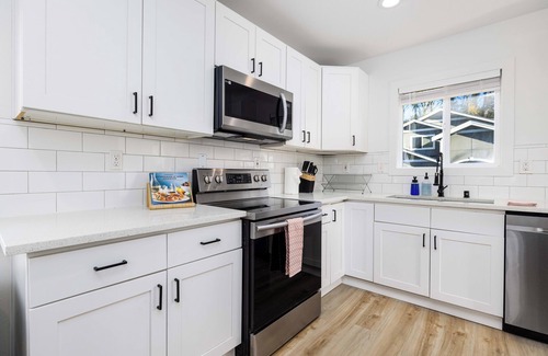Tukwila Casa | The Allentown-Cozy Modern 6bd/3ba near Airport and Downtown