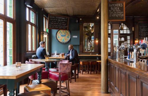 Wandsworth Hotel | The Alma Hotel
