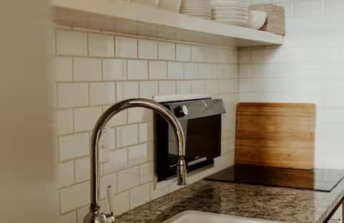 Saint Mary's Cabina | The Alpine Aframe - Cozy Cabin with Barrel Sauna