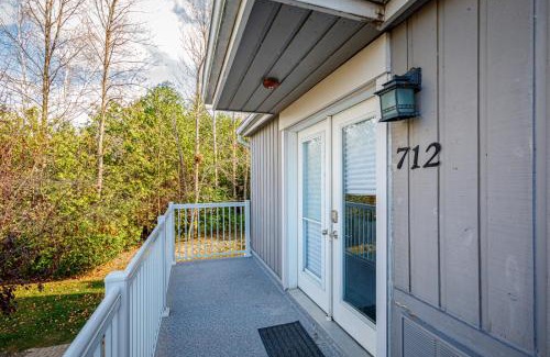 Collingwood Apartamento | The Alpine - Central Collingwood Condo