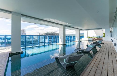 Cebu Apartamento | The Amber Room at 38th Park Avenue IT Park Cebu - Walk to Ayala and Cafes with fast WiFi