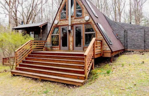 Ancram Casa | The Ancram A - Luxury Mid-Century Modern Cabin