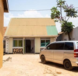 Kampala Cabina | The ankh guest house makidye