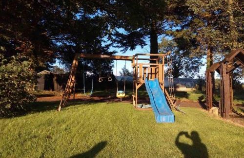 Cookstown Apartamento | The Annex Entire place