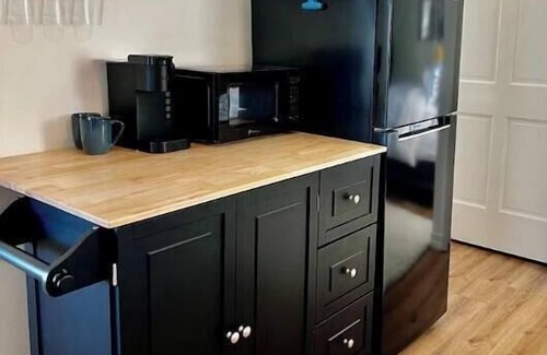Harbor Springs Apartamento | The Annex – Lxry Suite in Downtown Harbor Springs!