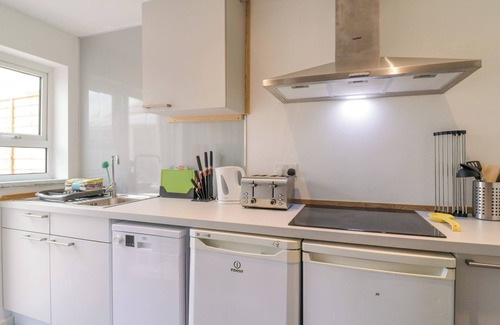 Thorrington Cabaña | THE ANNEX, romantic, with a garden in Thorrington