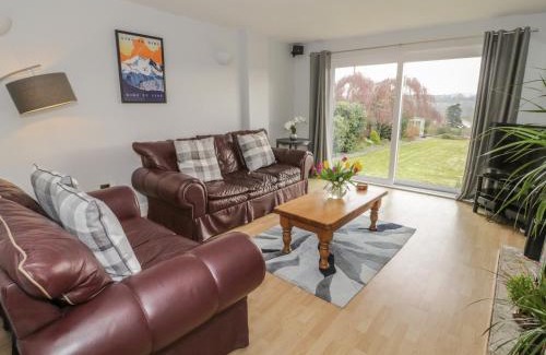 Menai Bridge Casa | The Annexe
