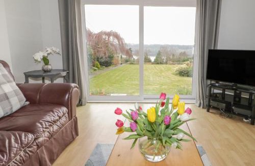 Menai Bridge Casa | The Annexe
