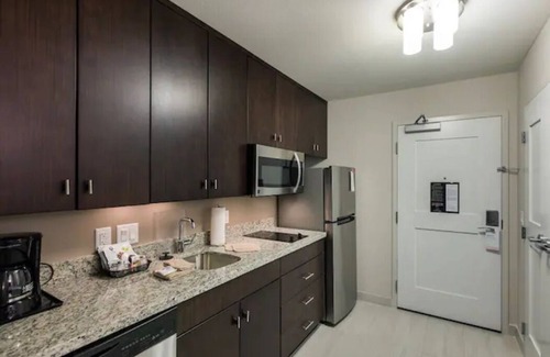 Florida Central Atlantic Coast Apartamento | The Apalone's Retreat II - 2 Queen Beds + Parking