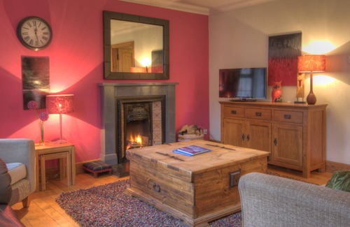 Golspie Apartamento | The Apartment at Allt-Sagart is a quaint 1 bed apartment located in the rural village of Golspie