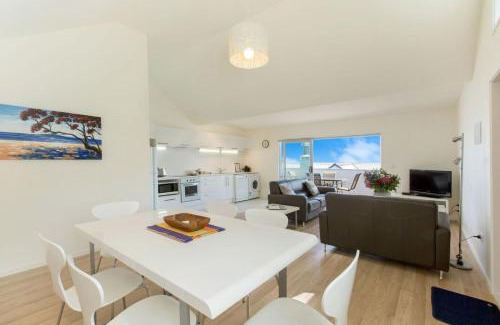 Waiheke Island Villa | The Apartment at Palm Beach by Waiheke Unlimited