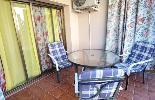 Vilanova I la Geltru Apartamento | El apartamento está al lado de las playas de arena fina.