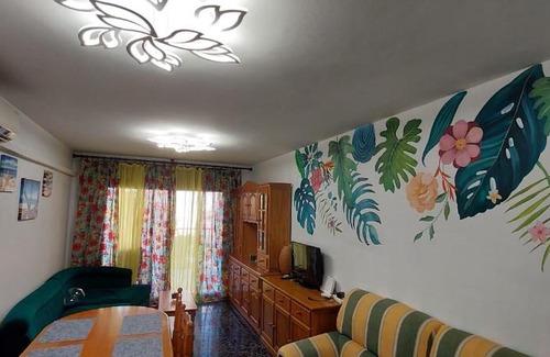 Vilanova I la Geltru Apartamento | El apartamento está al lado de las playas de arena fina.