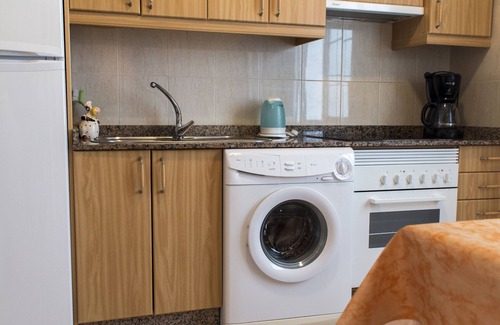 Gran Tarajal Apartamento | Apartamento vistas al mar, junto la playa, wifi gratis, TV SAT