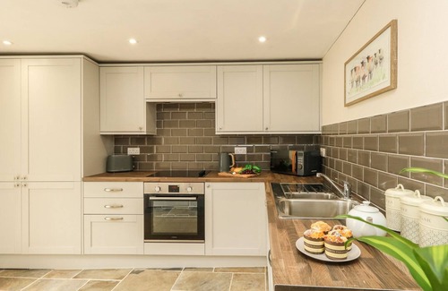 Weymouth Cabaña | The Apple Loft at Jordan House