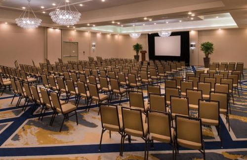 Downtown St. Louis Hotel | The Arch Convention Hotel