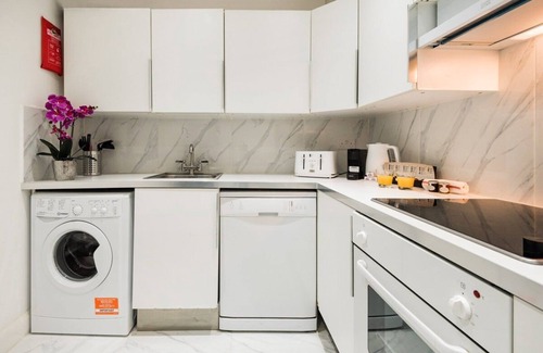 West Brompton Apartamento | The Armadale Road Residence I