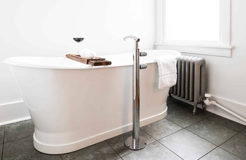 Old Town West Hotel | The Armstrong Hotel