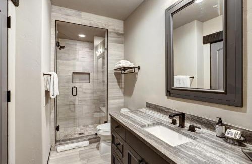 Vail Complejo | The Arrabelle at Vail Square, a RockResort