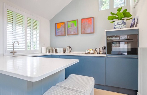 Dorking Casa | The Artist's Studio - Dorking