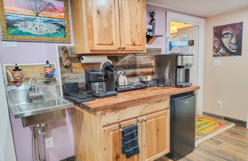 Scotrun Casa | The Artist Studio Loft Inc