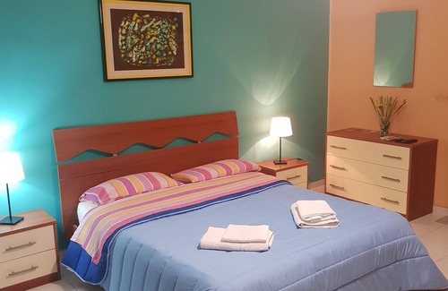 Acireale Casa | The Artists