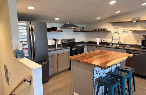 Moscow Apartamento | The Asbury House Guest Rentals