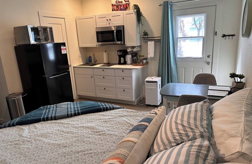 Moscow Apartamento | The Asbury House Guest Rentals