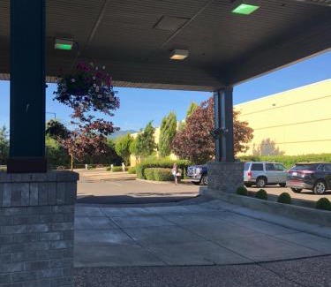 Tillamook Hotel | The Ashley Inn of Tillamook