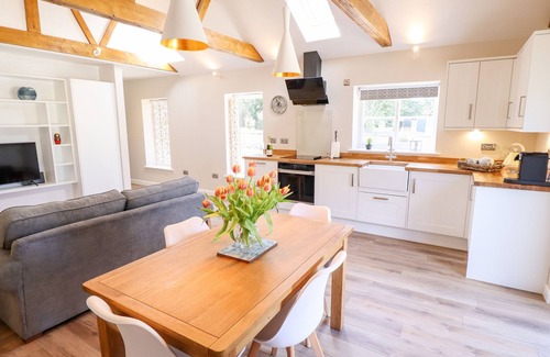 Sleaford Cabaña | The Asparagus Shed