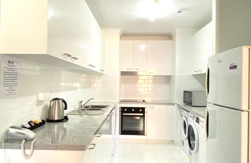 Spring Hill Apartamento | The Astor Apartments
