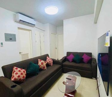 Paranaque Apartamento | The Atherton by DMCI- 2BR FREE PARKING