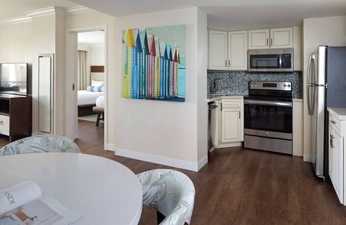 Delray Beach Hotel | The Atlantic Suites on the Ave