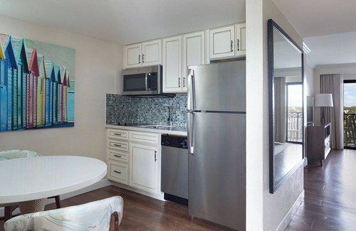 Delray Beach Hotel | The Atlantic Suites on the Ave