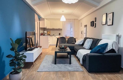 Ioannina Apartamento | Modern and cozy attic apartment