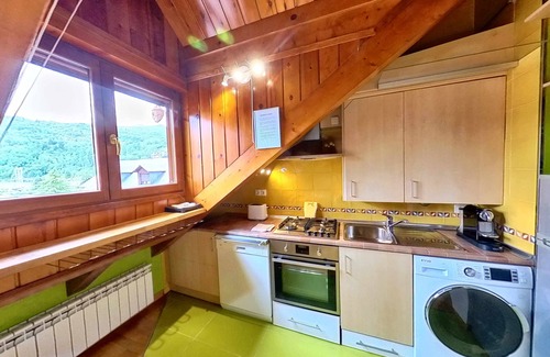 Escarrilla Apartamento | The attic of Escarrilla - tucasaenlospirineos