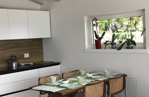 Albisano Apartamento | El ático de Villa Ca ’Bianca 16