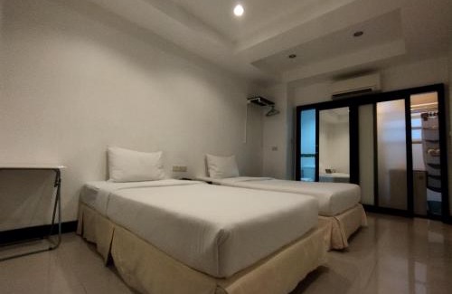 Talat Yai Hotel | The Auto Place