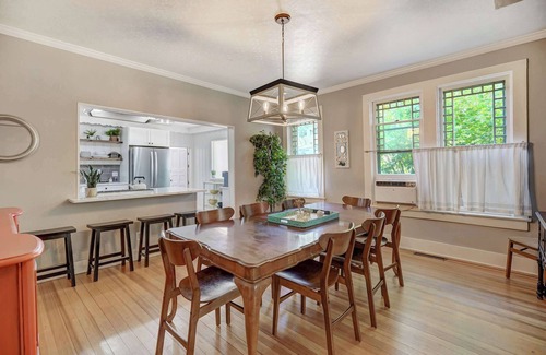 Manitou Springs Villa | The Avenue! Historic Mansion in DT Manitou Springs