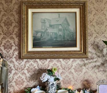 Lowell Cama Y Desayuno | The Avery St Bed and Breakfast