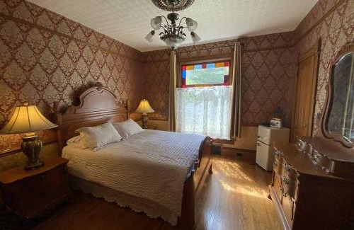 Lowell Cama Y Desayuno | The Avery St Bed and Breakfast