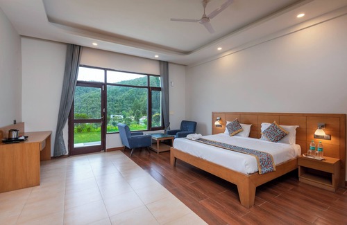 Kandaghat Complejo | The Ayali Fernhill Resort, Chail