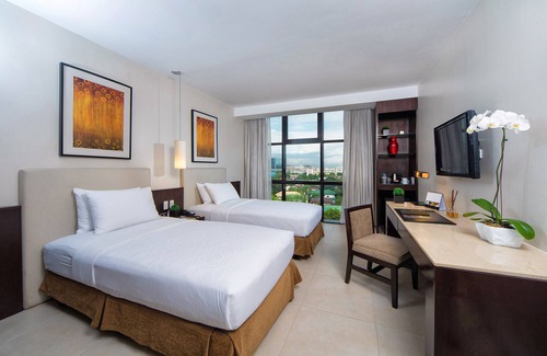 Alabang Hotel | The B Hotel