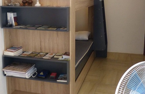 Goodlands Casa | LA CAJA DEL PESCADOR. Casa familiar, planta baja, 3 habitaciones 1-6 personas, WIFI