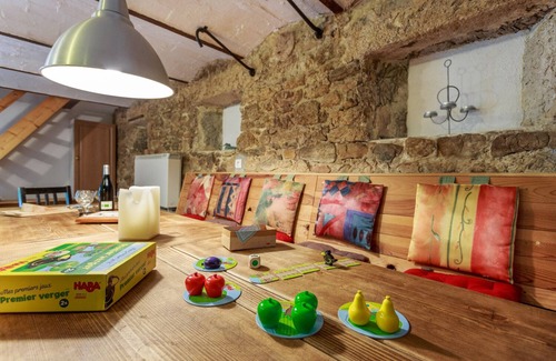 Saint-Pierre-d'Entremont Casa | El establo y la regadera: cuatro estaciones en el corazón de Chartreuse