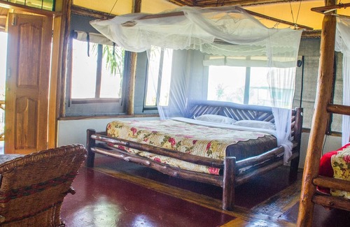 Kichwamba Otro | The Baboon Safari Resort