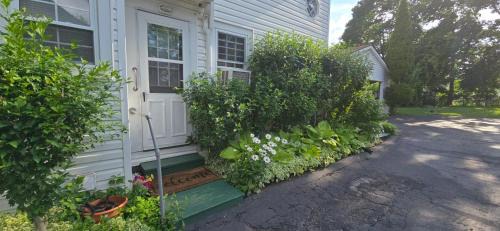 Fenton Apartamento | The Back Porch