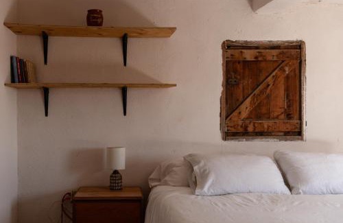 La Fortuna Cabina | The Baja Station - King Room